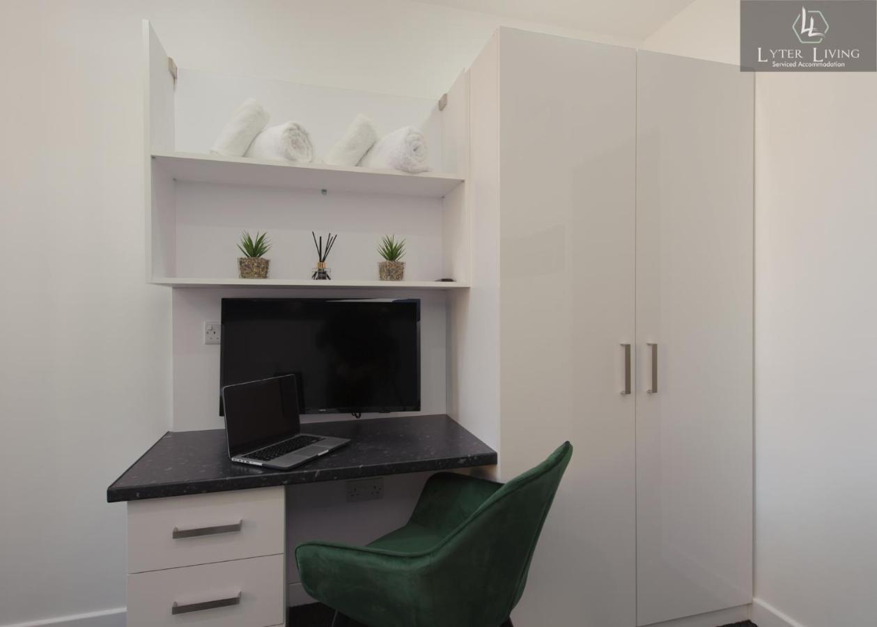 Studio Apartments By Lyter Living Desks & Wifi - Monthly Stays Available Лестер Экстерьер фото